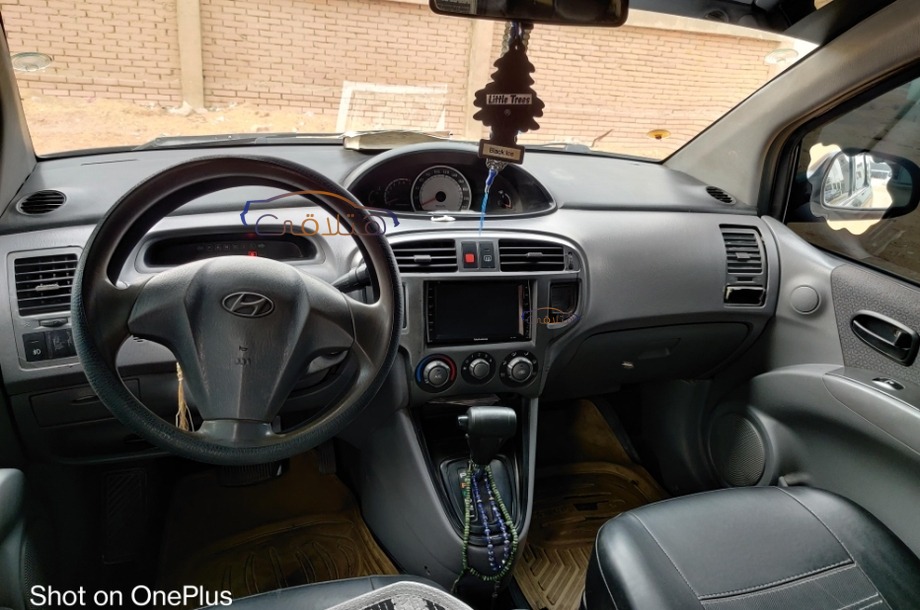 Matrix Hyundai أسود