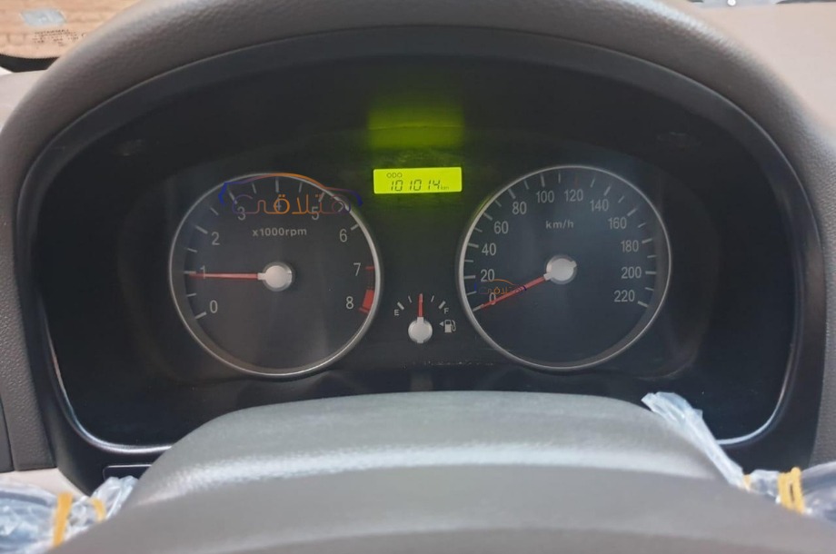 Accent Hyundai أسود