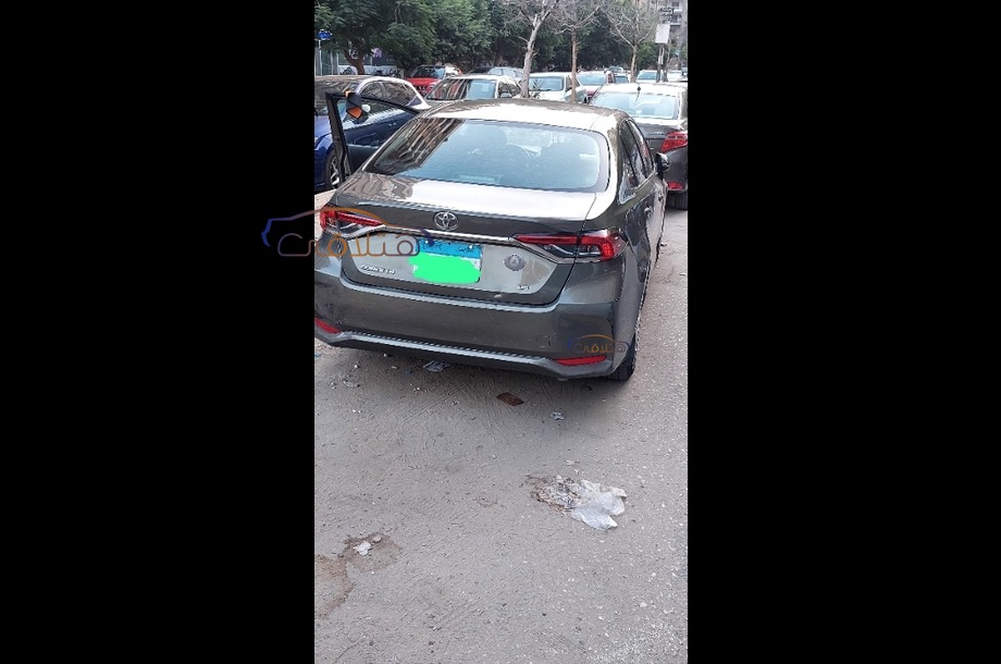 Corolla Toyota Dark green