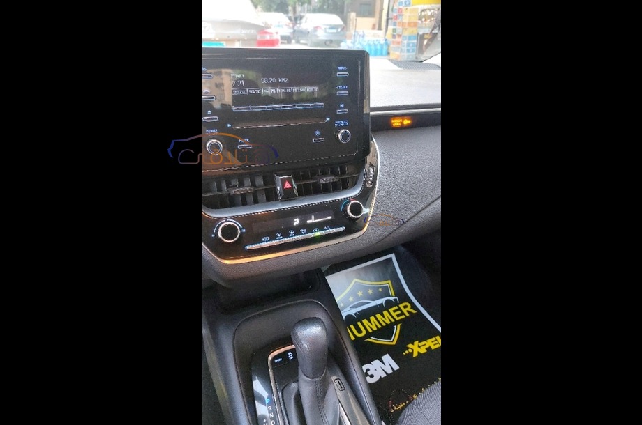 Corolla Toyota Dark green