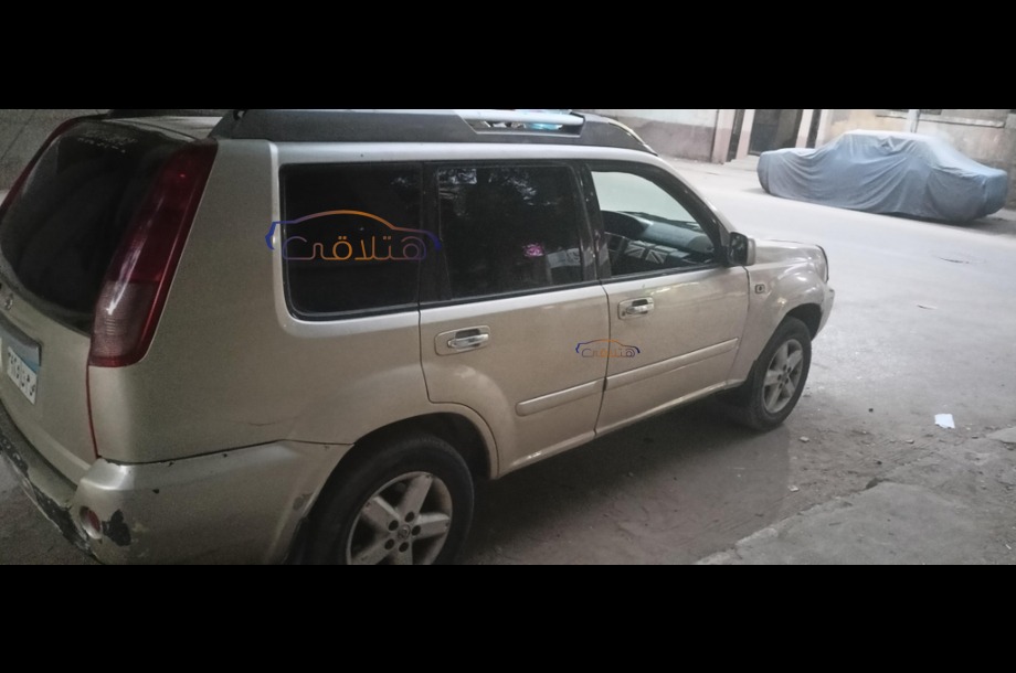 XTrail Nissan Gold