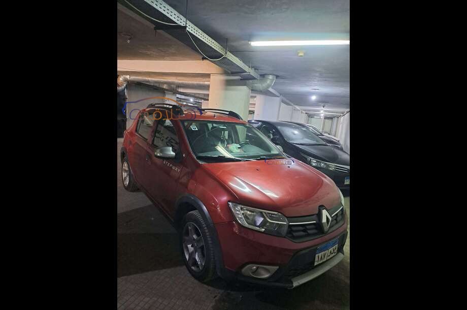 Sandero Step Way Renault Dark red