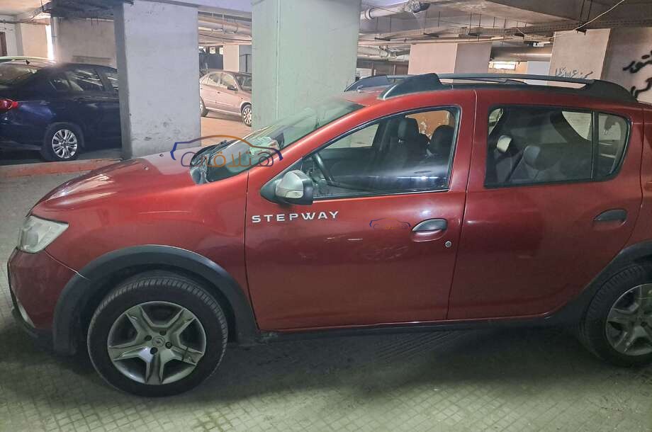 Sandero Step Way Renault Dark red