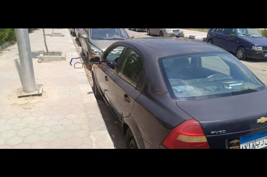 Aveo Chevrolet بني