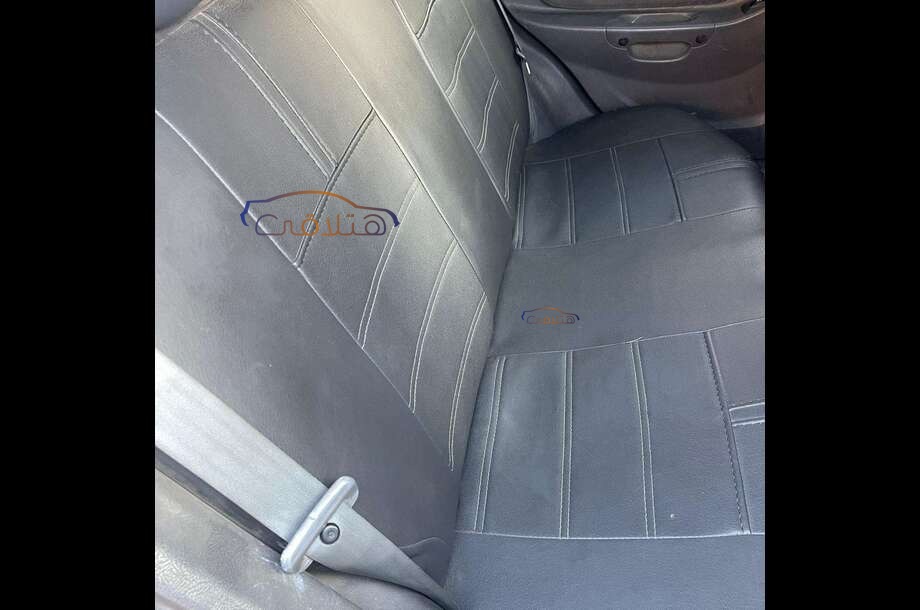 Verna Hyundai أسود