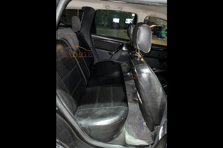 Duster Renault Black