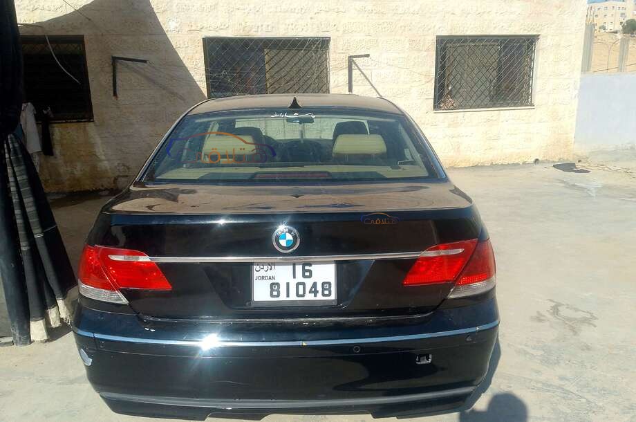 740 BMW أسود