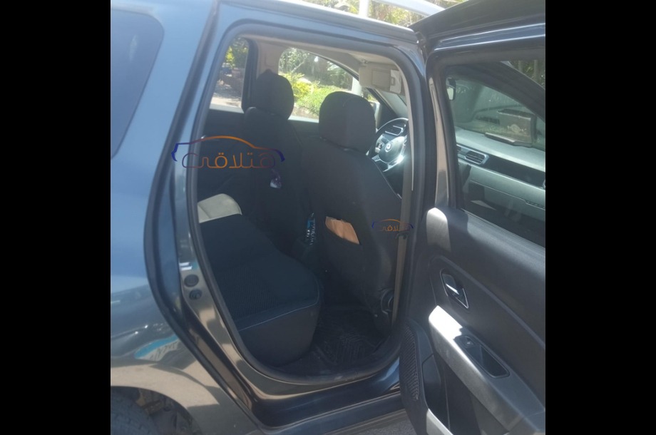 Duster Renault Silver