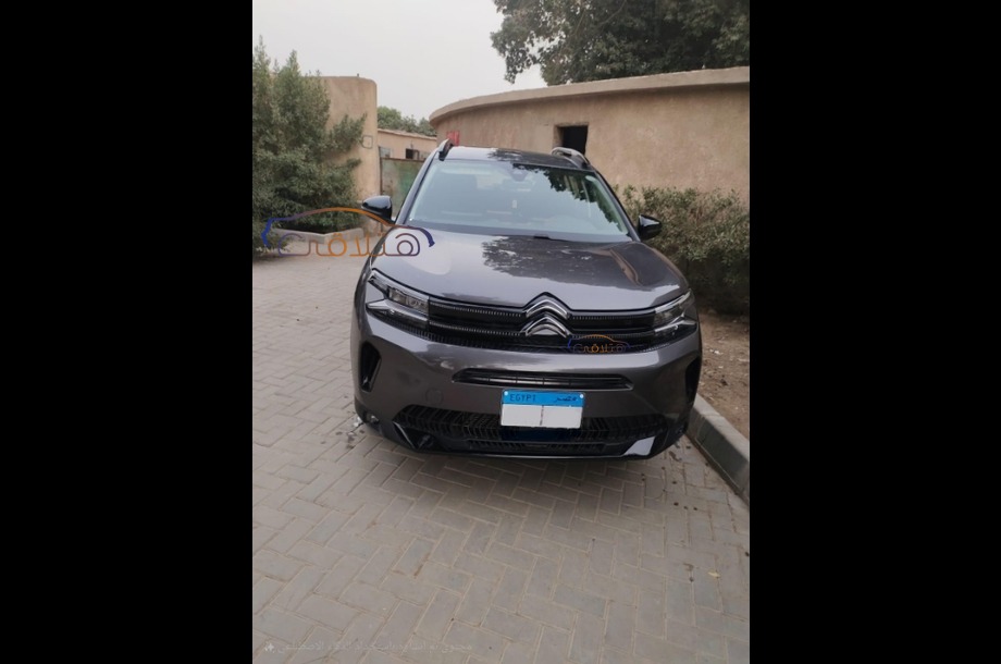 C5 Aircross Citroën رمادي