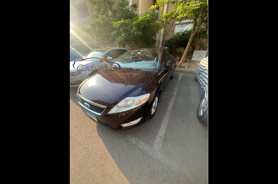 Mondeo Ford Dark red