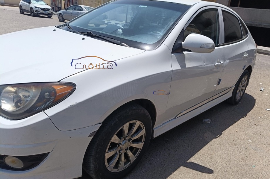 Elantra HD Hyundai White