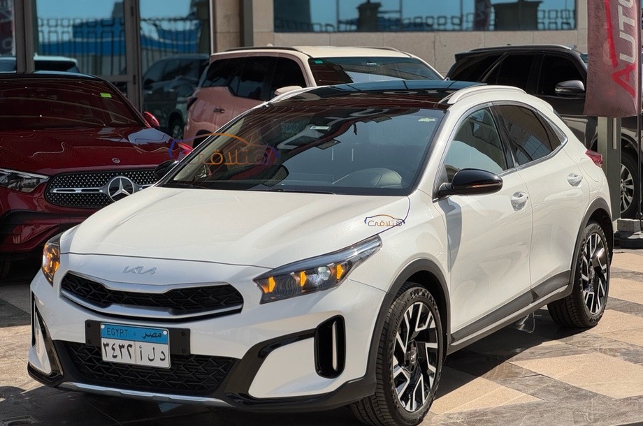 Xceed Kia 2024 Cairo White 7048188 - Car for sale : Hatla2ee