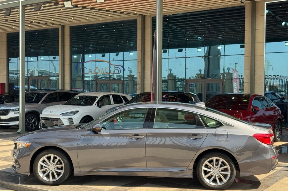 Accord Honda رمادي