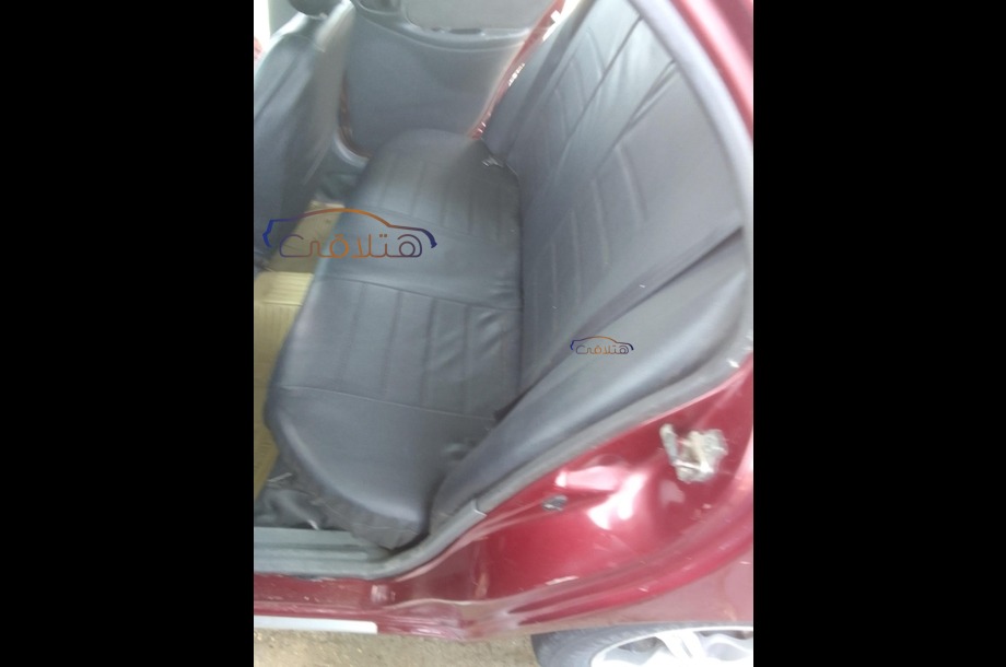 Lanos Chevrolet احمر غامق