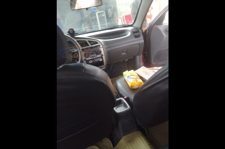 Lanos Chevrolet احمر غامق