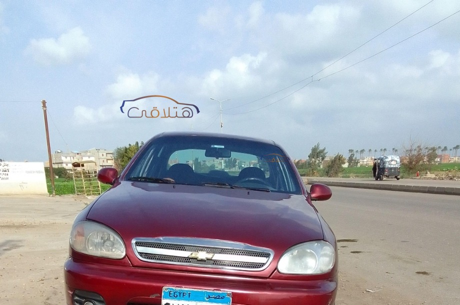 Lanos Chevrolet احمر غامق