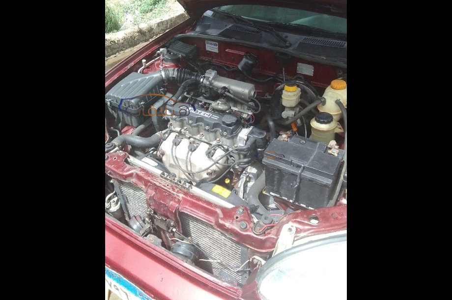 Lanos Chevrolet احمر غامق