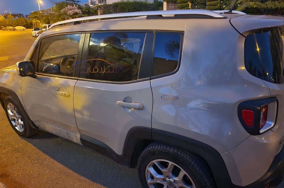 Renegade Jeep بيج