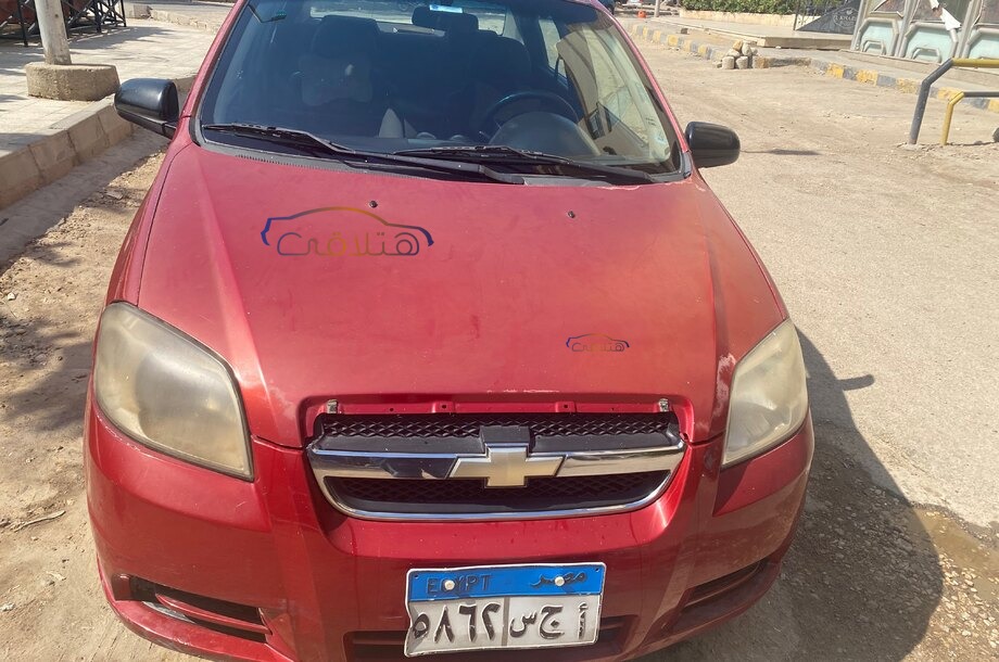 Aveo Chevrolet احمر غامق