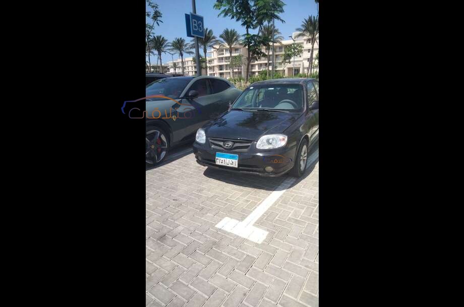 Verna Hyundai Black