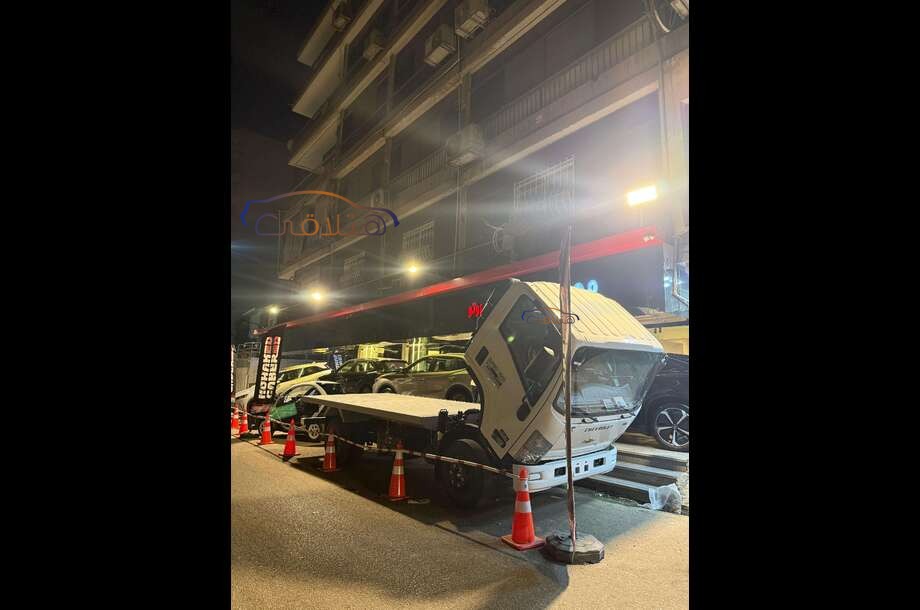 N-Series Chevrolet White