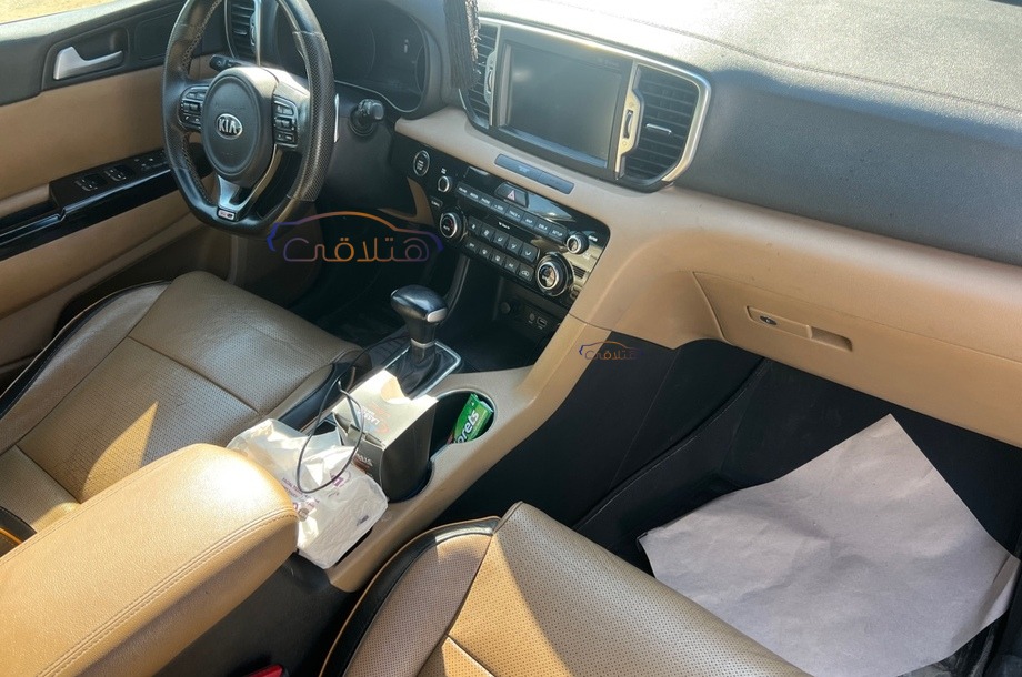 Sportage Kia أسود