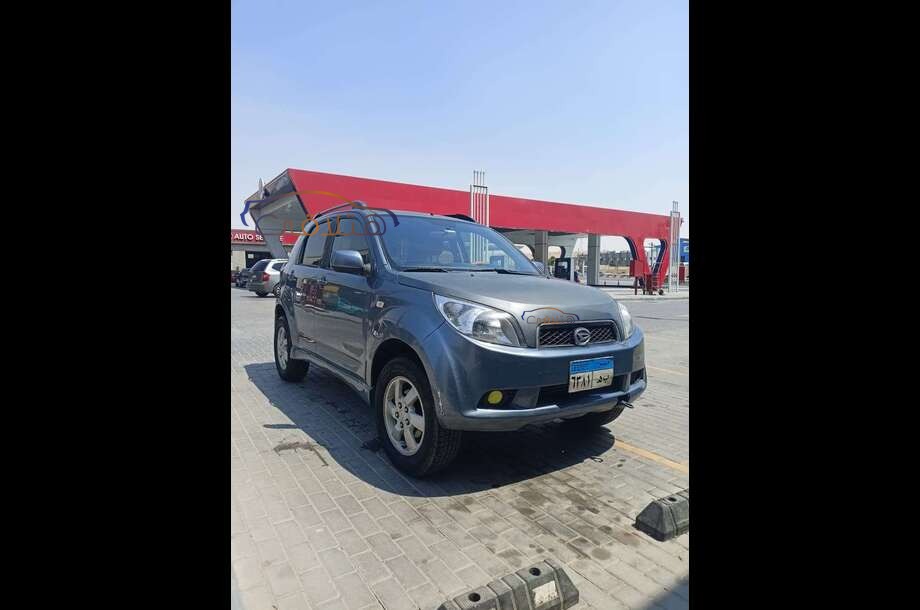 Terios Daihatsu الأزرق الداكن