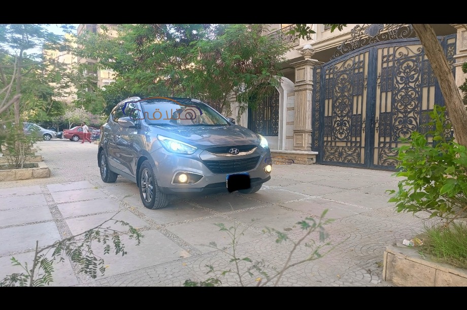 IX 35 Hyundai رمادي