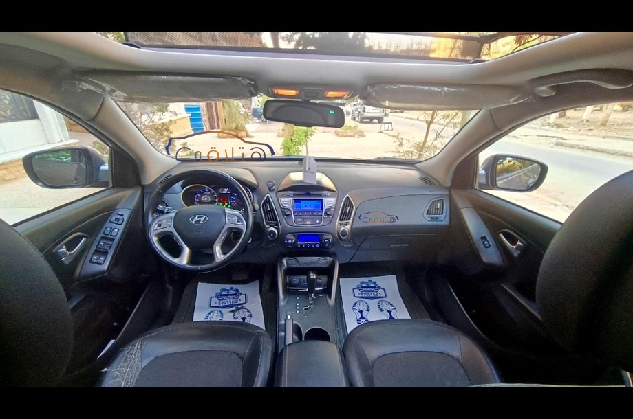 IX 35 Hyundai رمادي