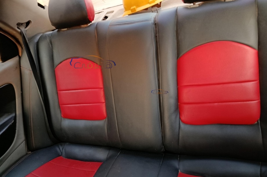 Nubira 2 Daewoo فضي