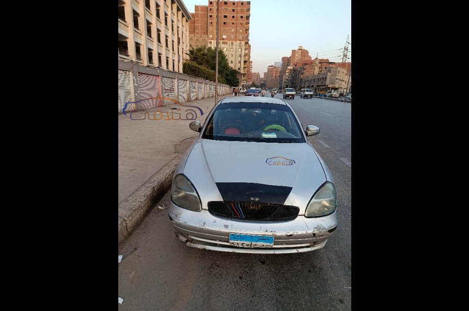Nubira 2 Daewoo فضي