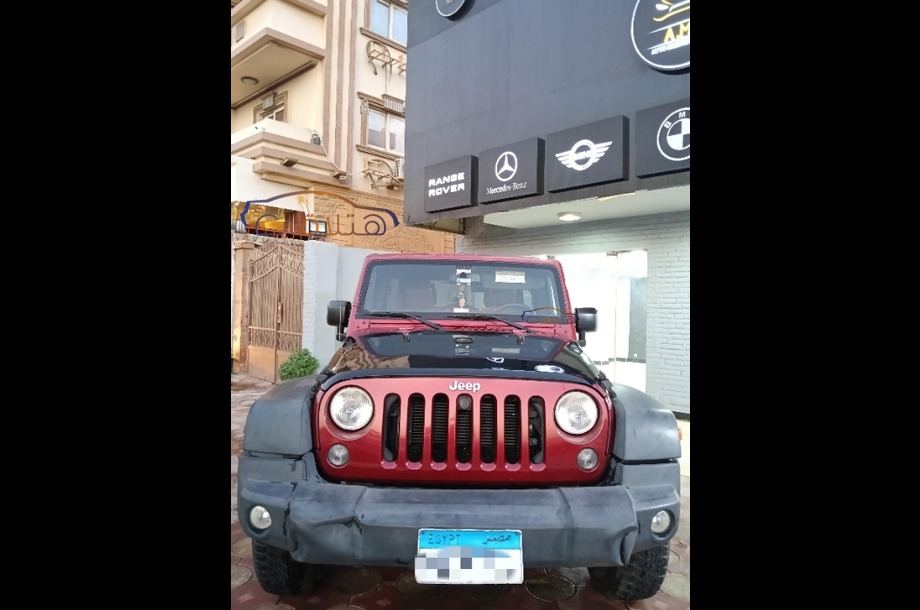 Wrangler Jeep احمر غامق
