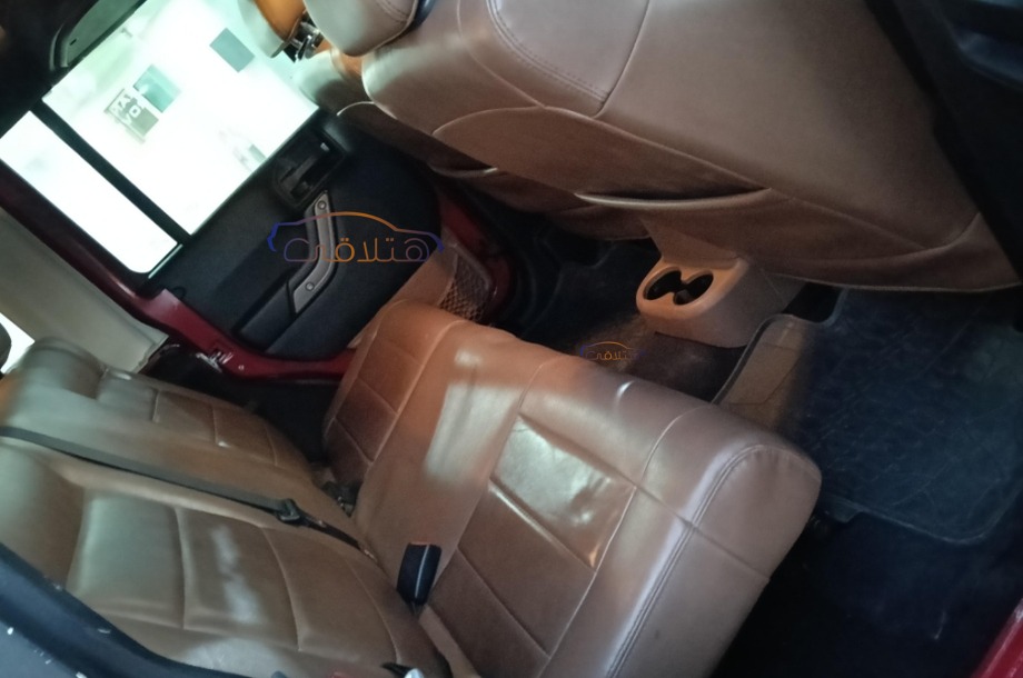 Wrangler Jeep احمر غامق