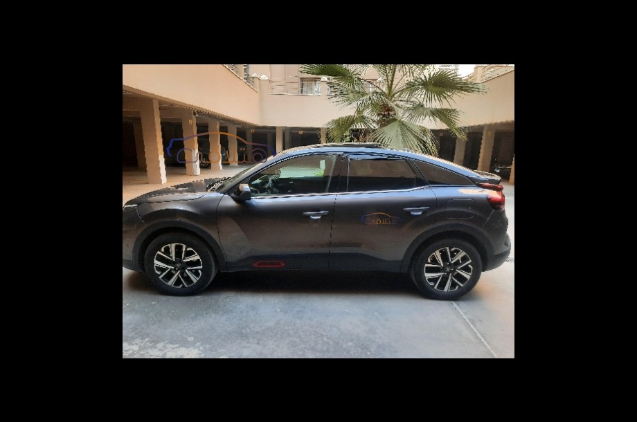 C4 Citroën فيراني