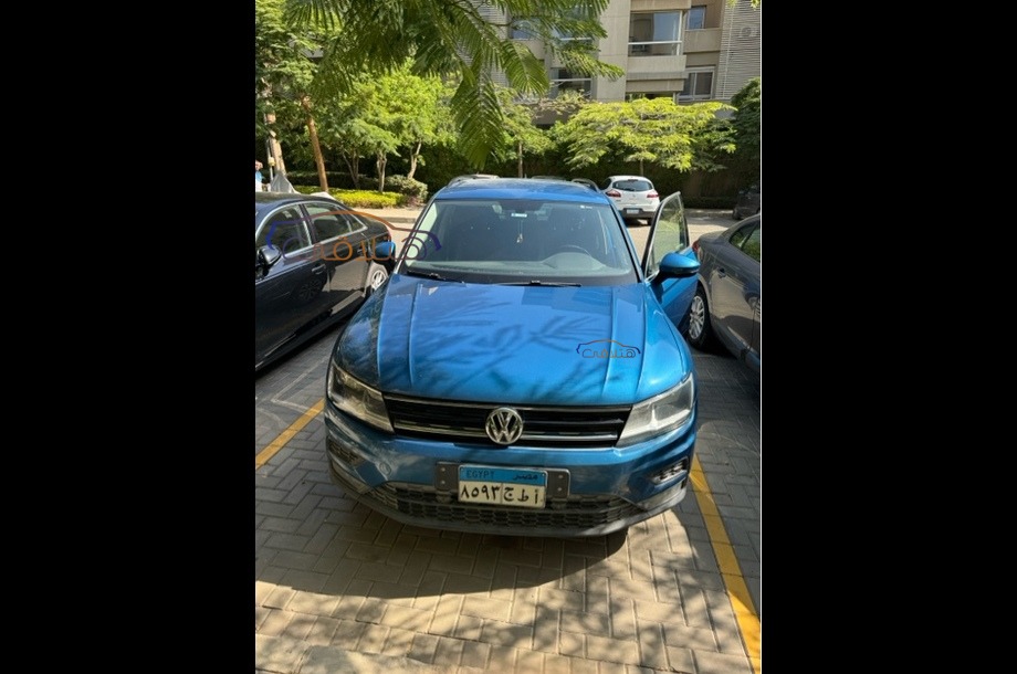 Tiguan Volkswagen أزرق
