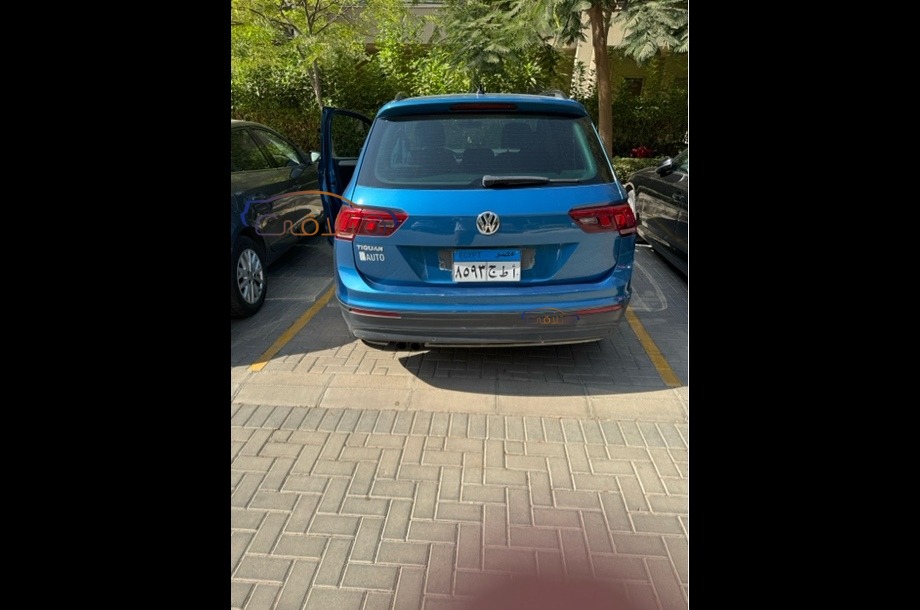 Tiguan Volkswagen أزرق