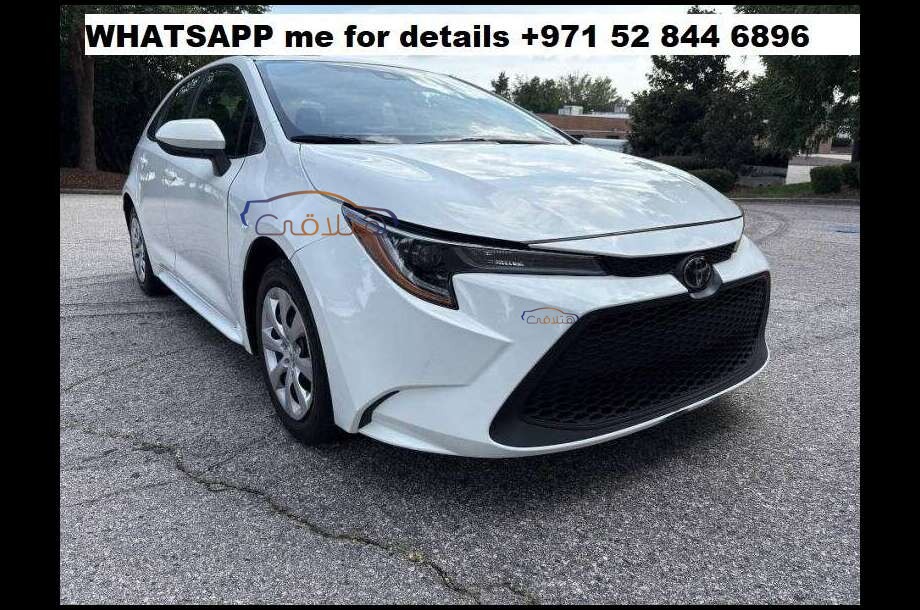 Corolla Toyota أبيض