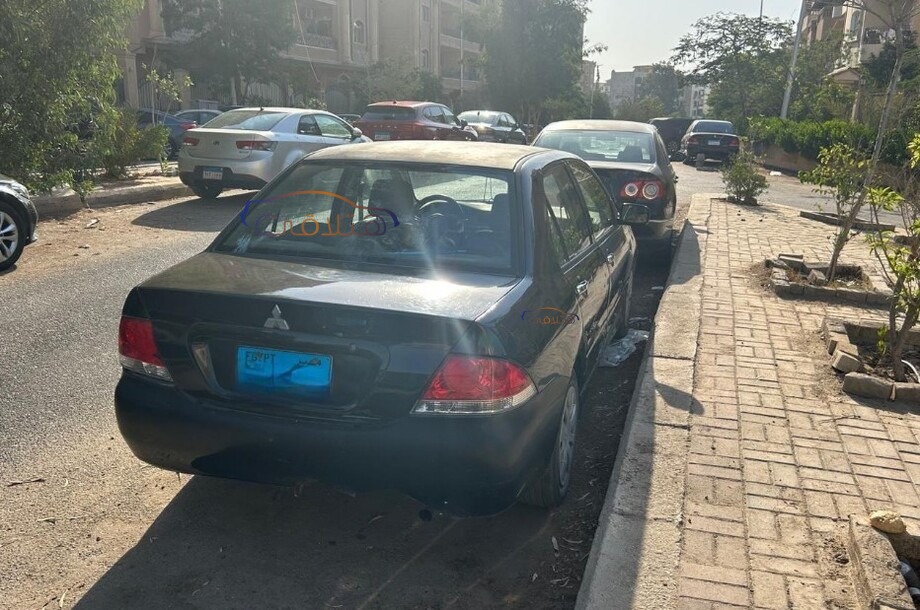 Lancer Puma Mitsubishi الأزرق الداكن