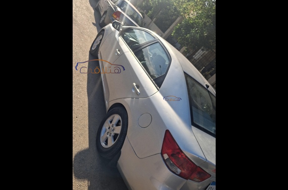 Cerato Kia Silver
