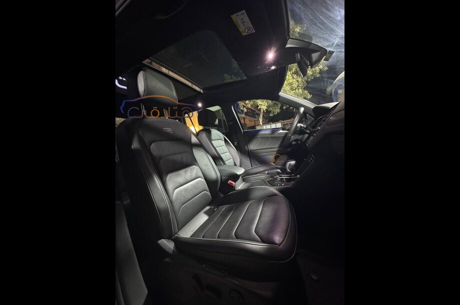 Tiguan Volkswagen Gray