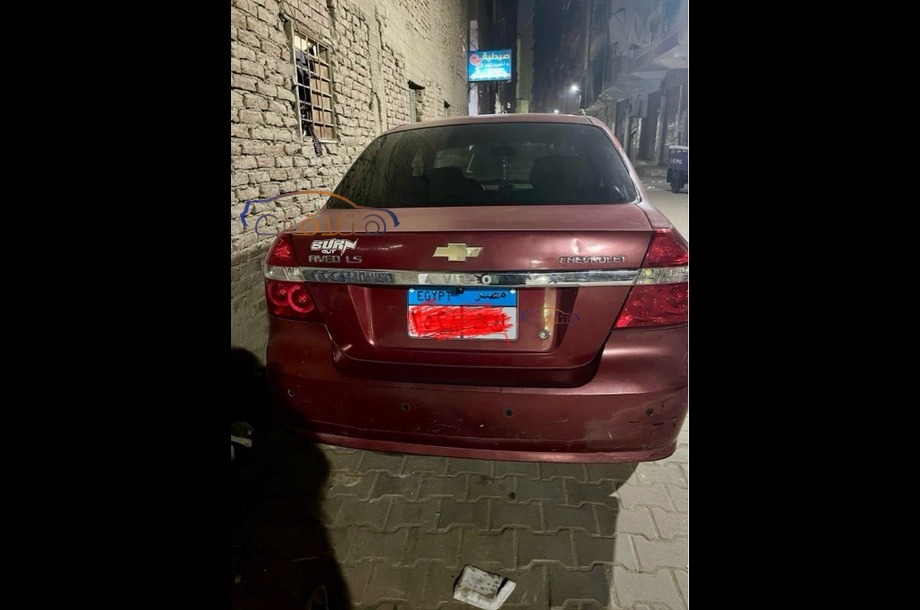 Aveo Chevrolet احمر