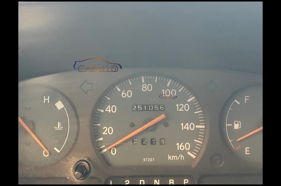 Mira Daihatsu الأزرق الداكن