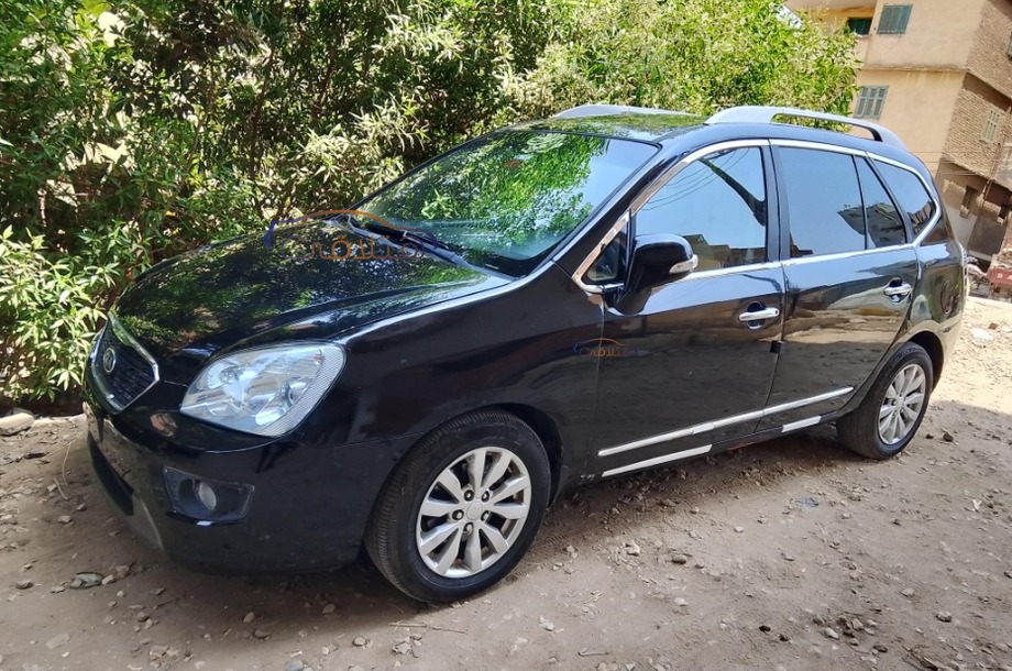 Carens Kia Black