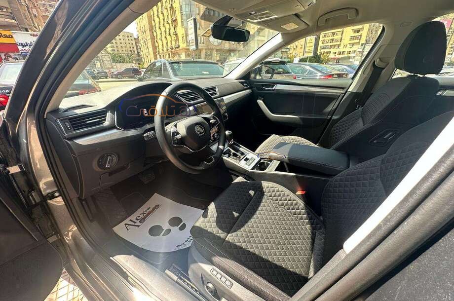 Superb Skoda فيراني