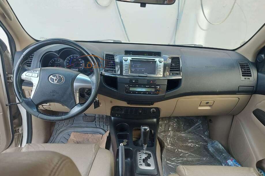 Fortuner Toyota أبيض