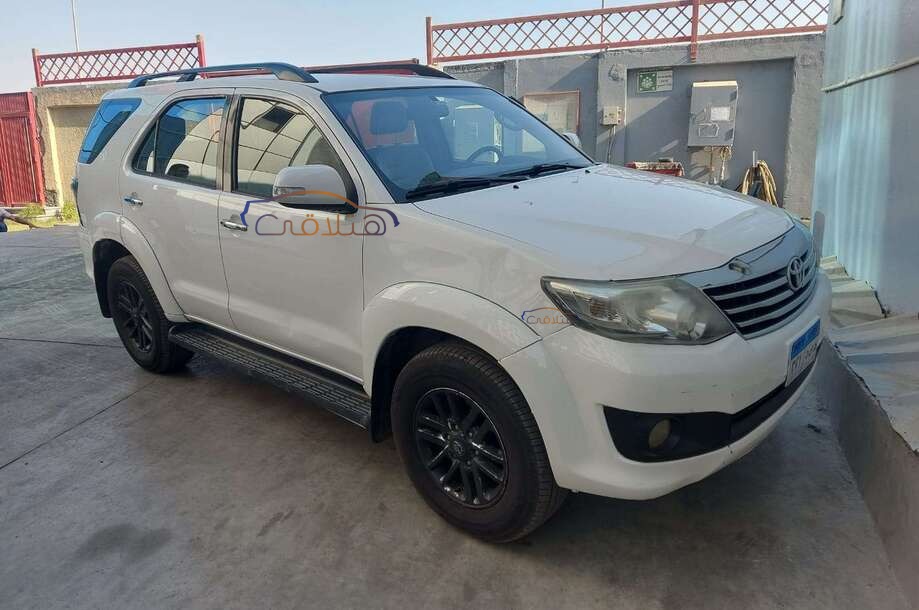 Fortuner Toyota أبيض