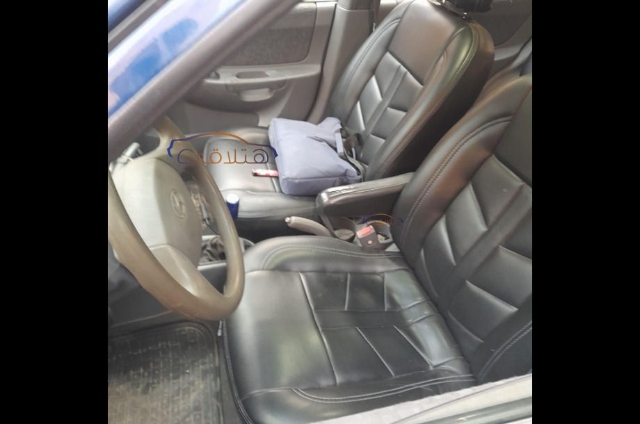 Verna Hyundai أزرق