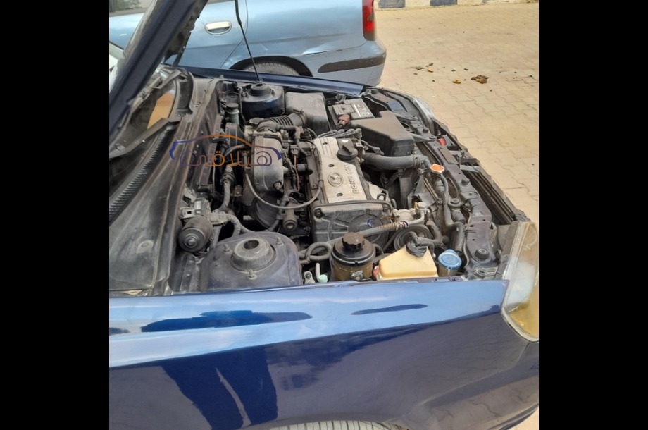 Verna Hyundai أزرق