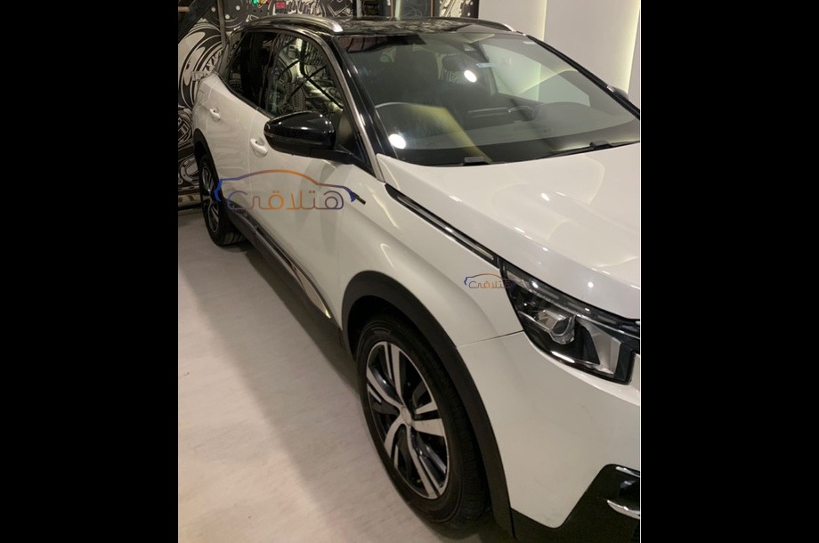 3008 Peugeot White