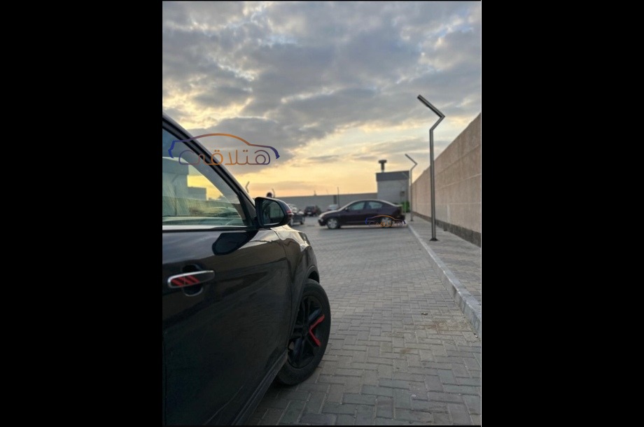 CS 35 Changan أسود